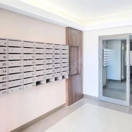Residencede Esyali Ev!suryapida Apartment