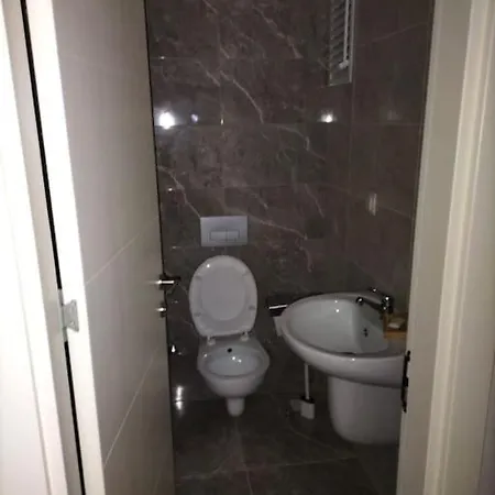 Residencede Esyali Ev!suryapida Apartment *