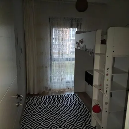 Residencede Esyali Ev!suryapida Apartment